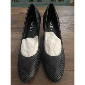 Van ELi Perforated Heels